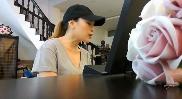 My Tam choi dan hat Dau chi rieng em hinh anh