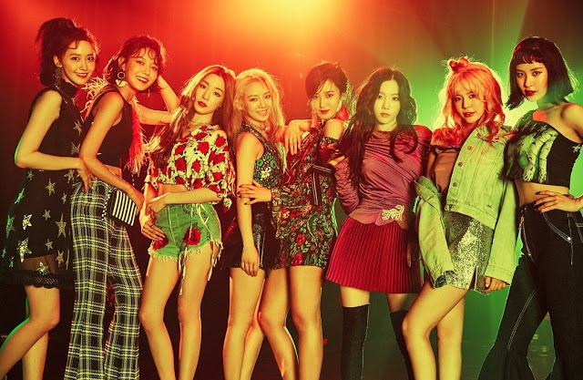 MV ky niem 10 nam rot tham hai tren cac BXH, SNSD dang giam nhiet? hinh anh