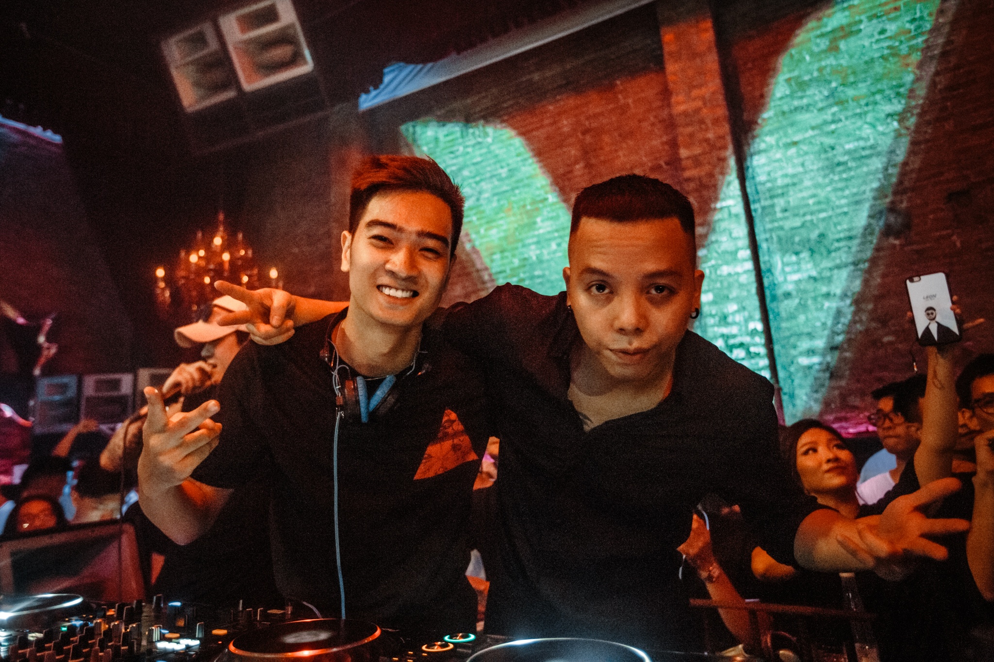 Tóc Tiên tới ủng hộ Hoàng Touliver ảnh 1 Toc Tien toi ung ho Hoang Touliver anh 1