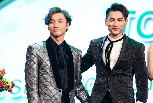 De cu ca si Viet cua giai MTV chau Au 2017 gay tranh cai hinh anh