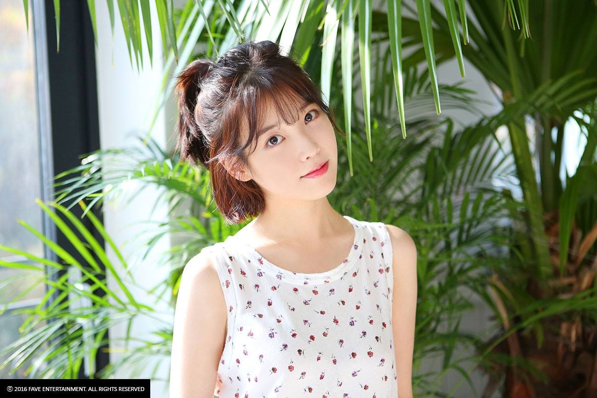 Cac 'quai vat nhac so' Kpop dong loat tro lai trong thang 9 hinh anh