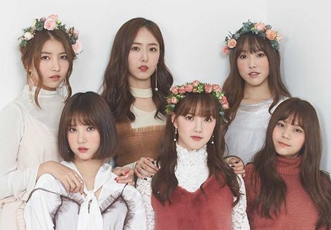 GFriend gap tai nan giao thong, phai huy dien hinh anh