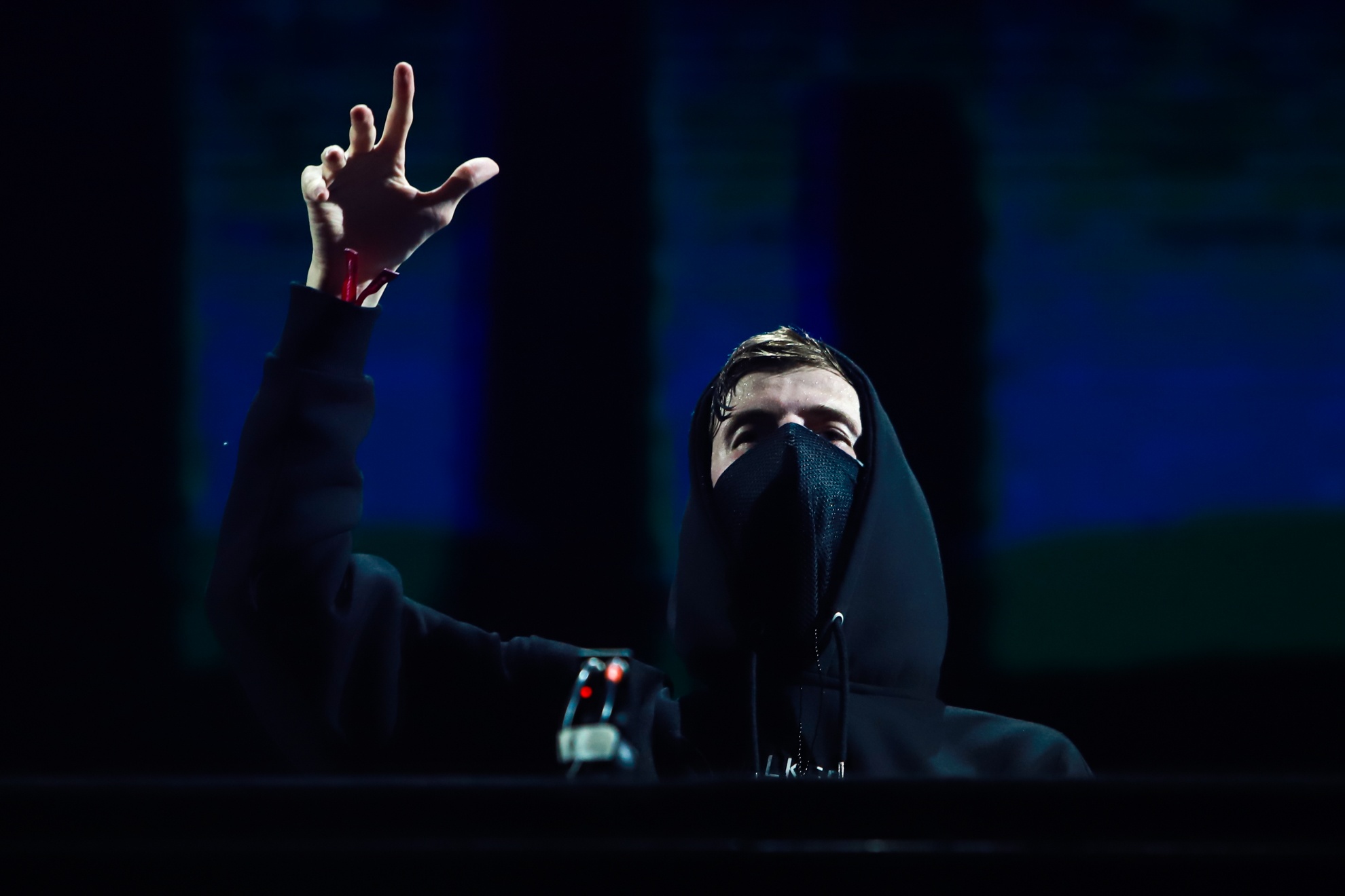 Alan Walker bieu dien tai ha noi anh 1