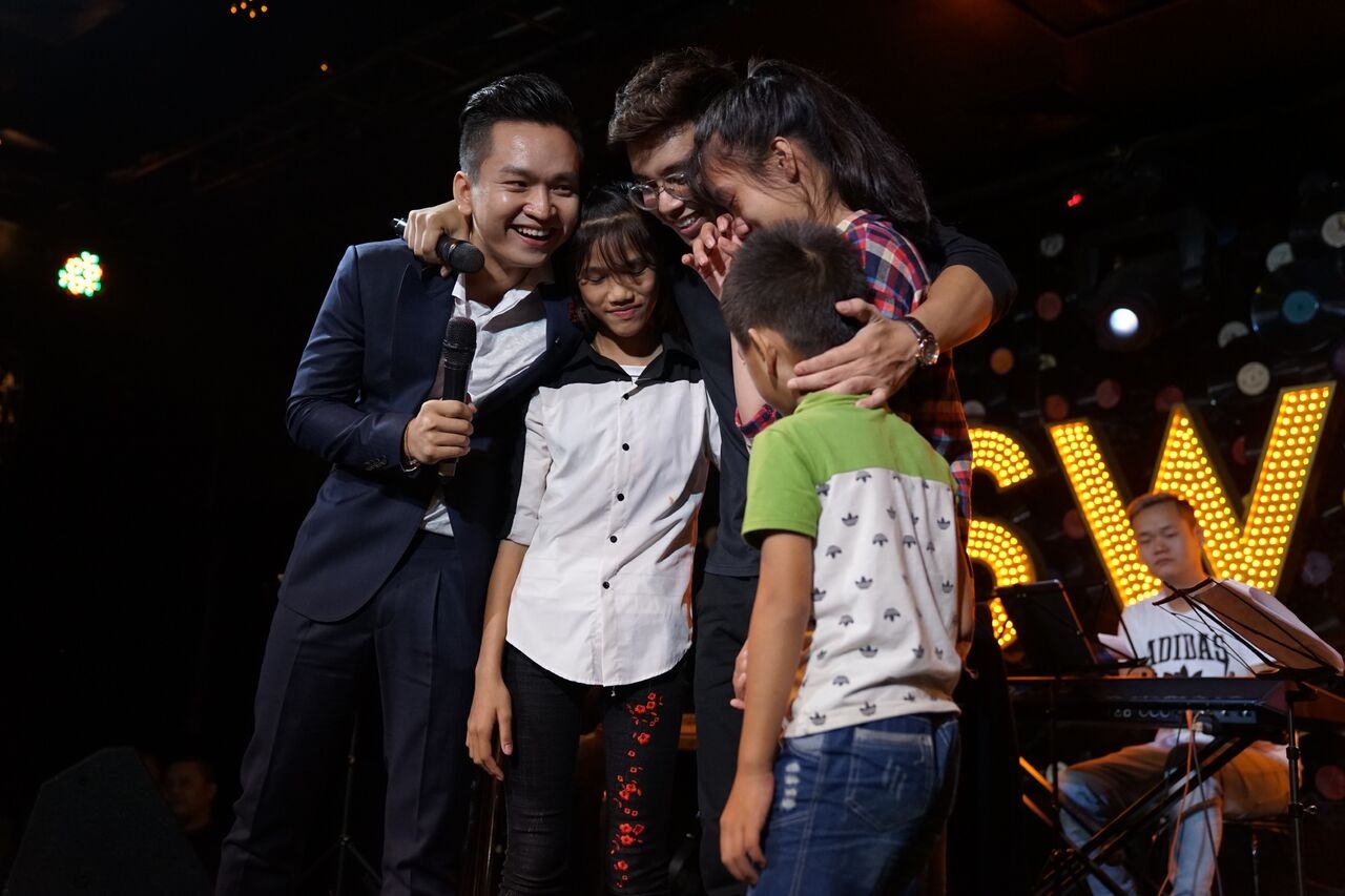 Ban gai Dong Hung anh 6