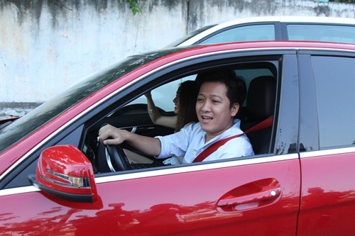 CSGT kiem tra nong do con cua Truong Giang hinh anh