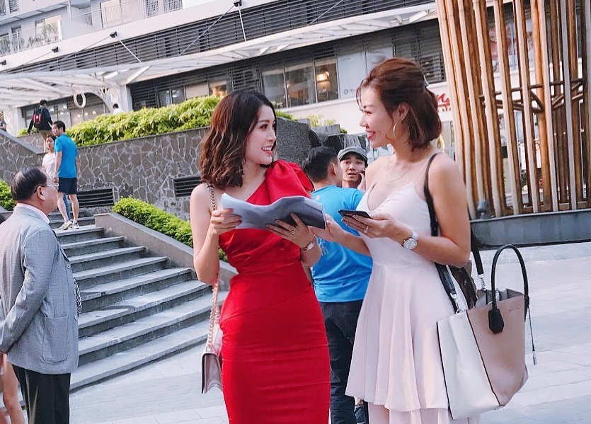 'Cu dan thong thai' moi cac a hau vao vai nguoi dep trong phim hinh anh