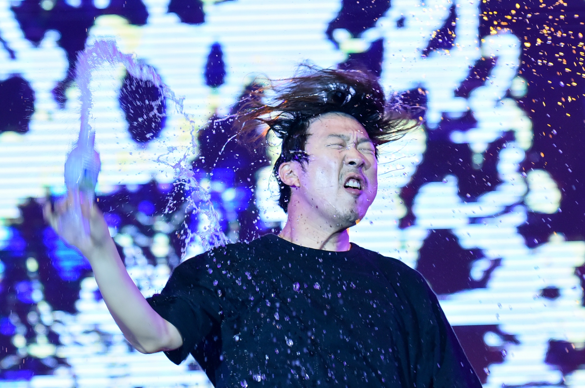 Kwang Soo,  Haha den viet nam anh 6