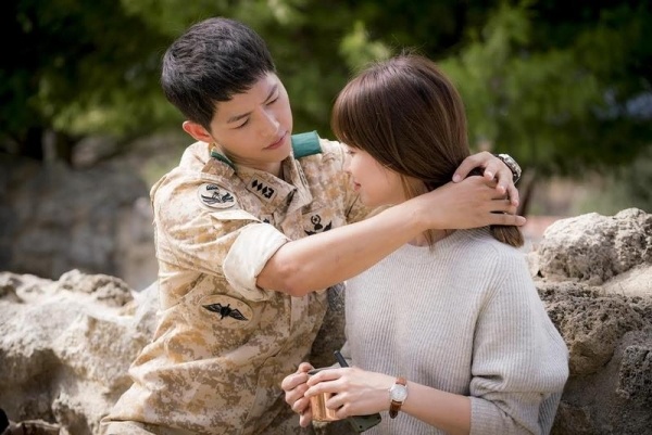 Nhung cot moc dang nho trong chuyen tinh Song Joong Ki, Song Hye Kyo hinh anh