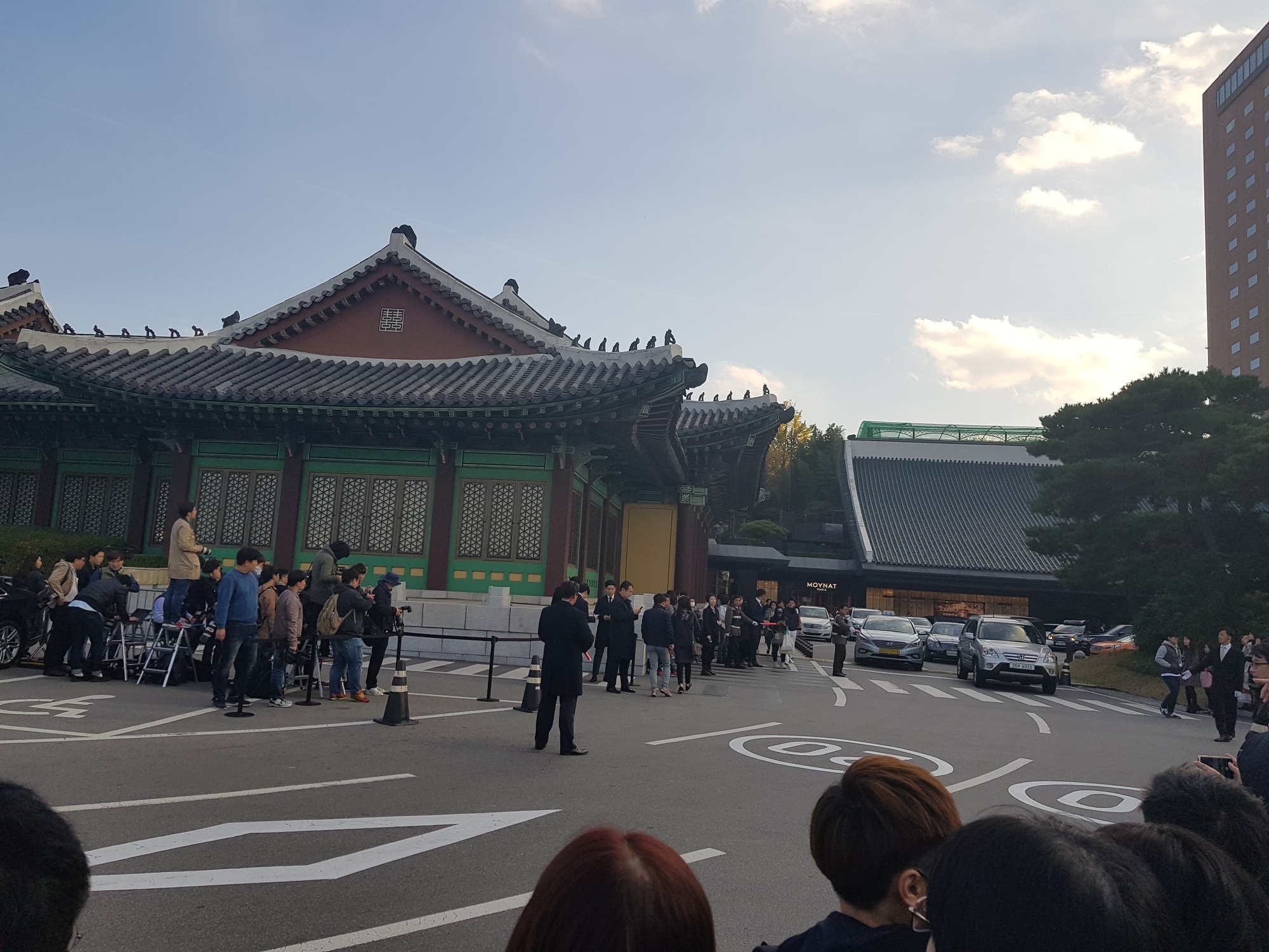 Le cuoi Song Hye Kyo Song Joong Ki anh 25