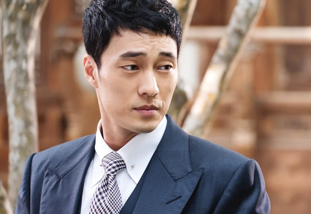 Diep Lam Anh moi nam dien vien 'Giay thuy tinh' So Ji Sub den Viet Nam hinh anh