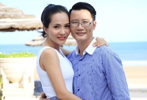 Hoang Bach nhan den vo: 'Trai tim chi dap khac khi o ben em' hinh anh