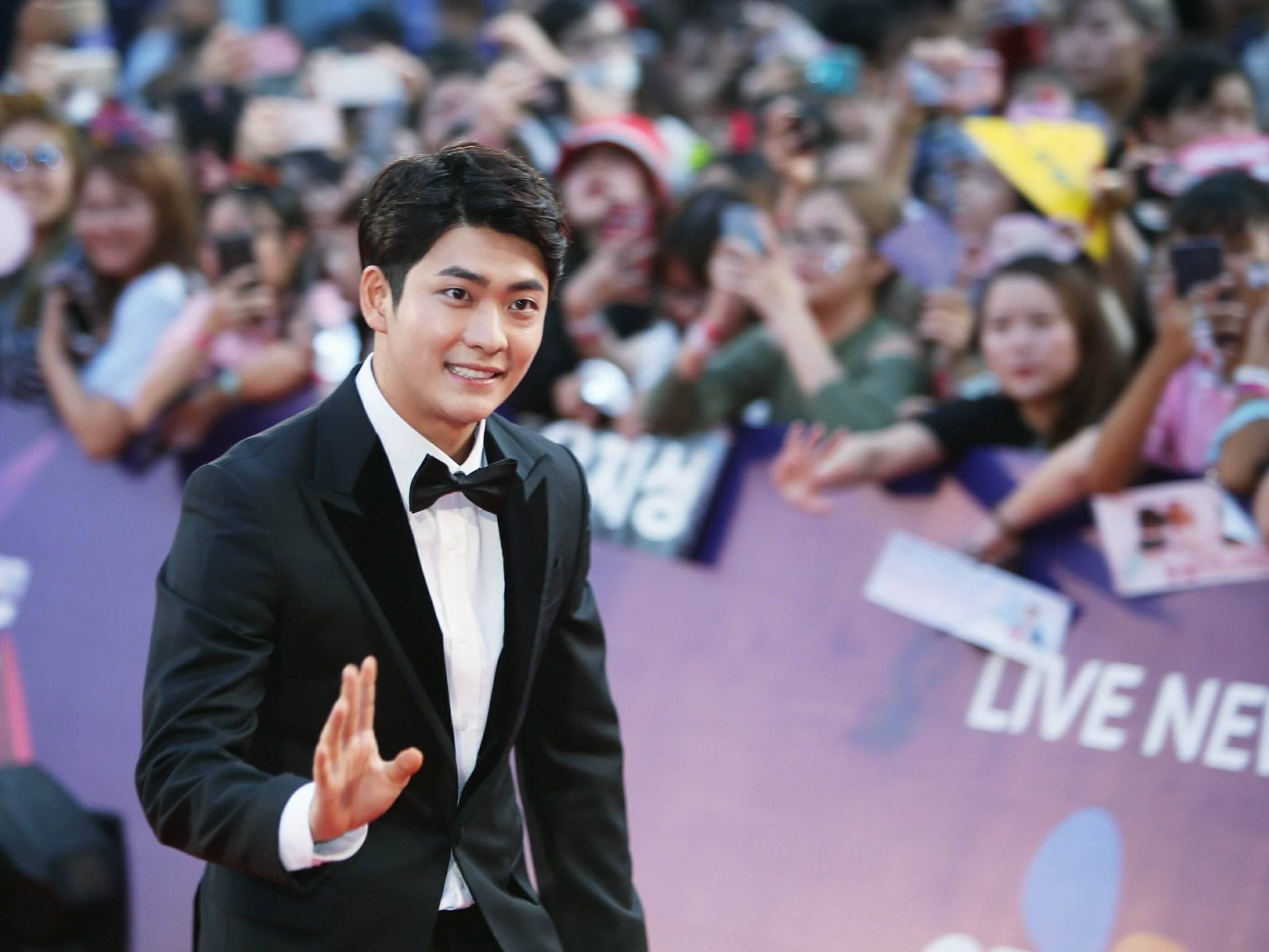 dan sao Han tai MAMA anh 12