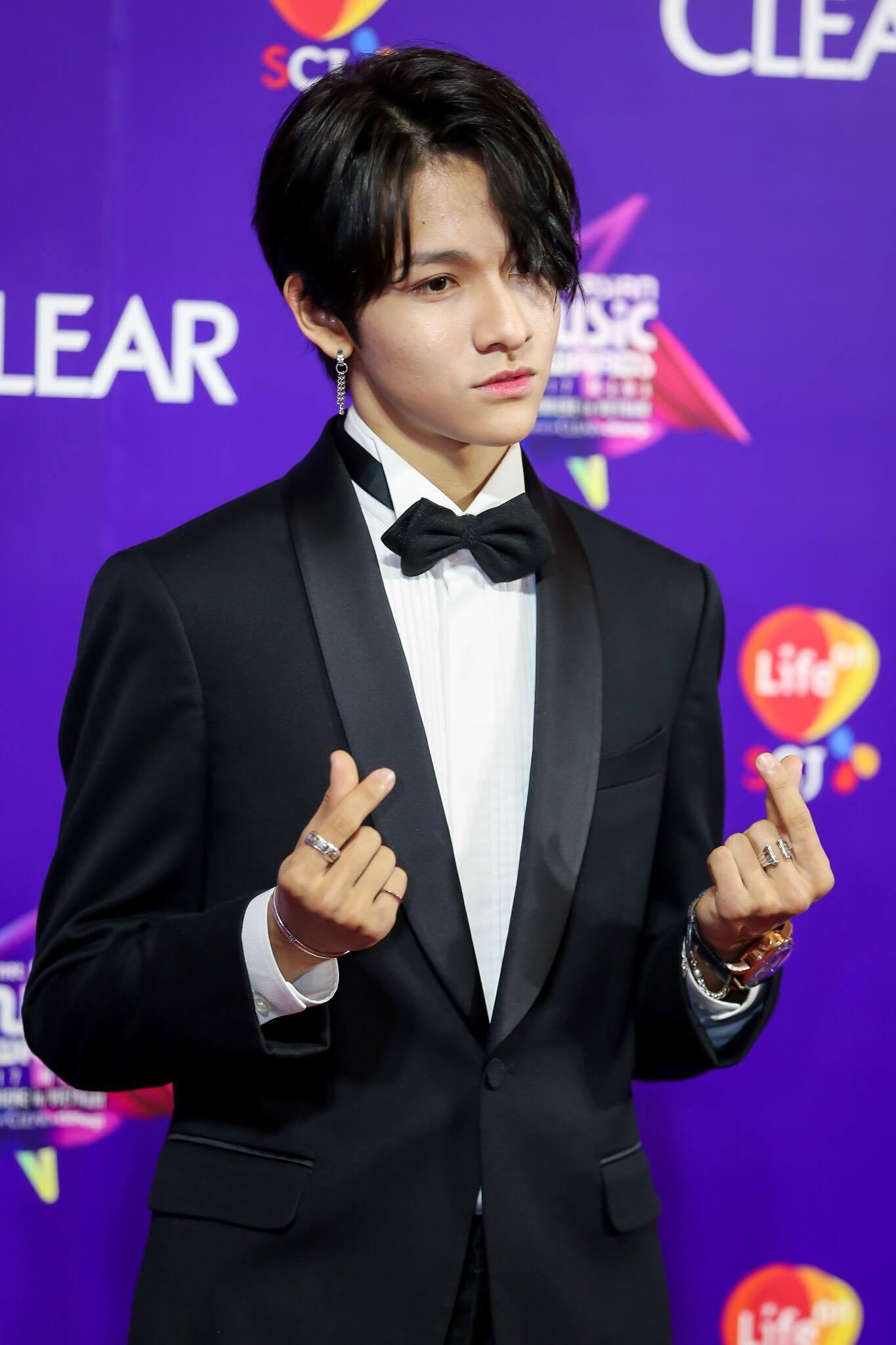 dan sao Han tai MAMA anh 2