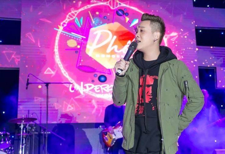 JustaTee hat live Da lo yeu em nhieu hinh anh