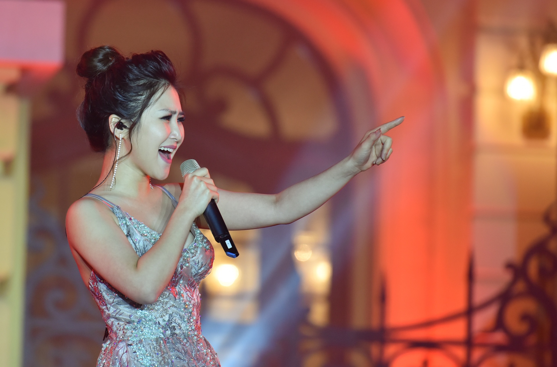 Ailee bieu dien tai Viet nam anh 8