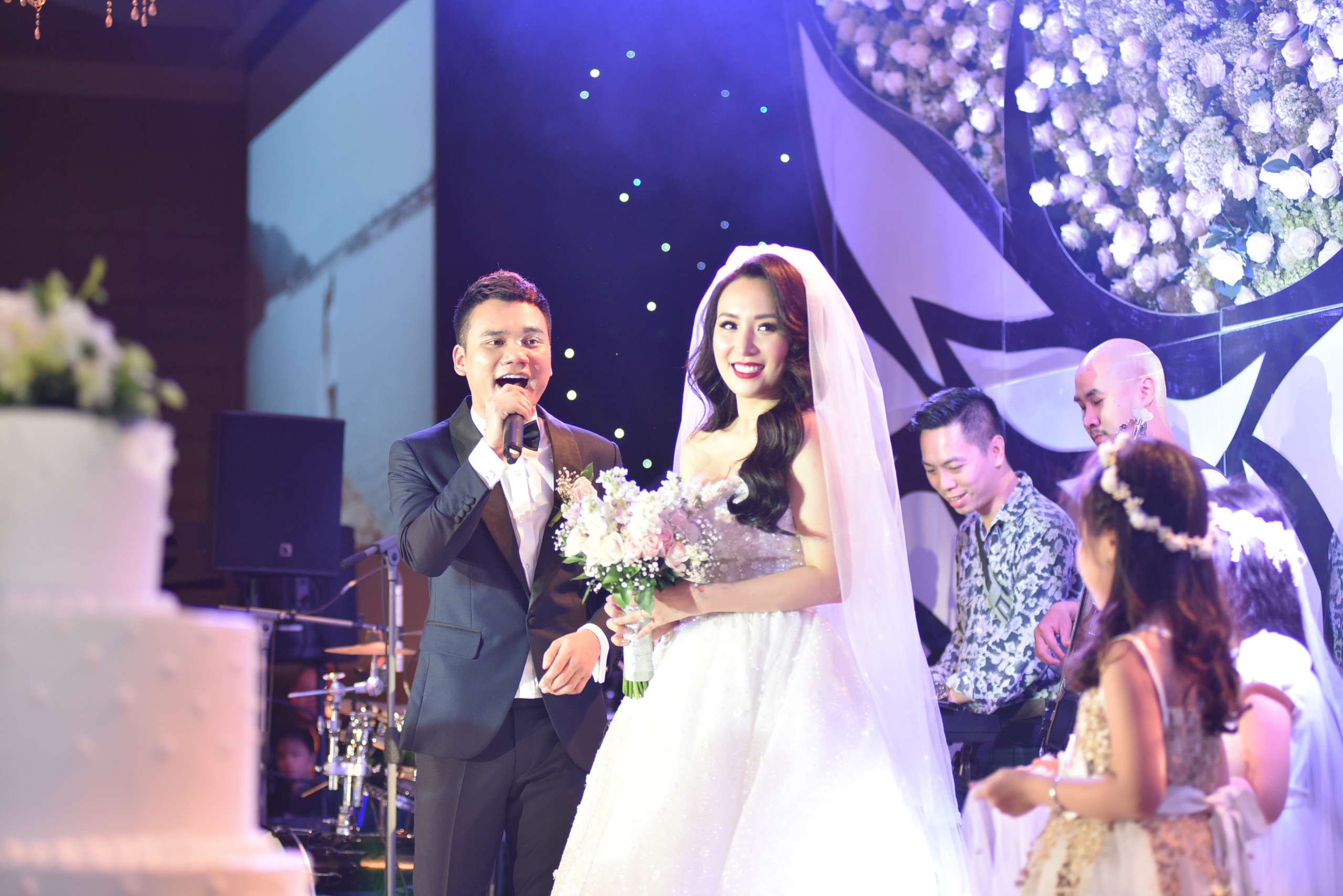 tiec cuoi khac viet anh 6