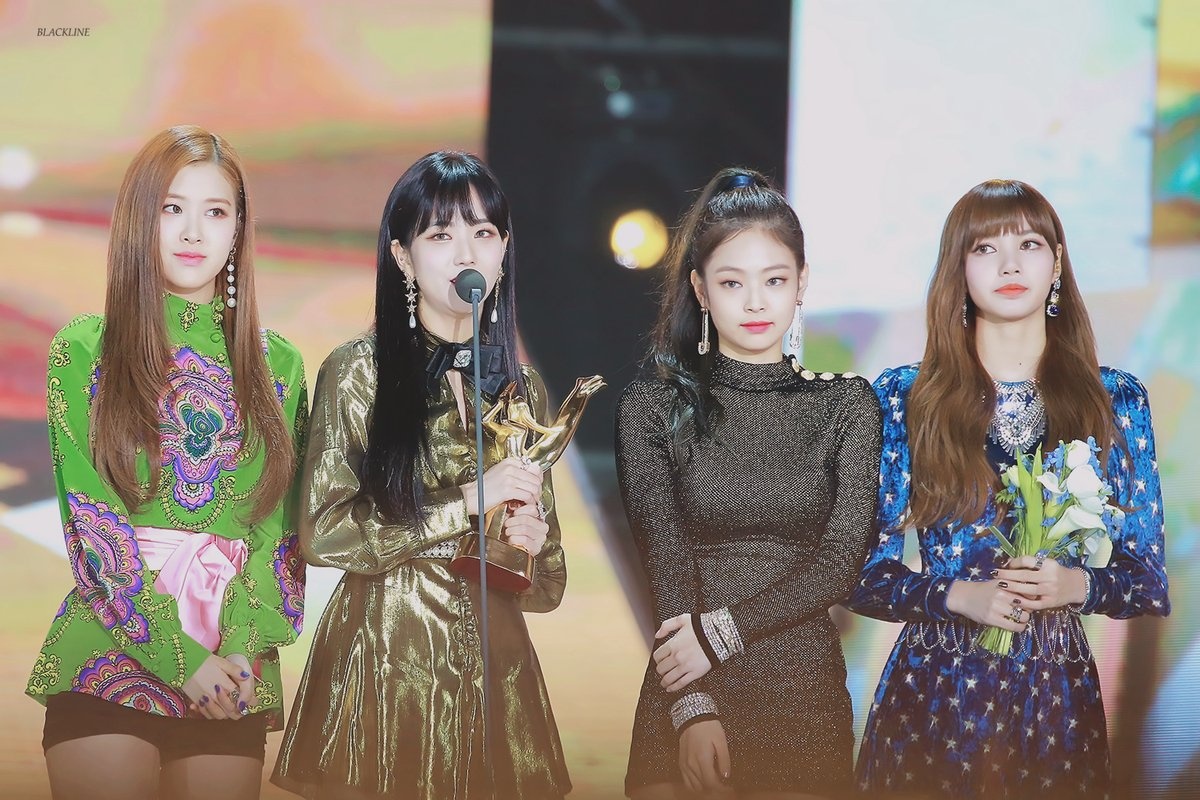 black pink nhóm nữ kpop xếp hạng billboard cao nhất ảnh 2 black pink nhom nu kpop xep hang billboard cao nhat anh 2