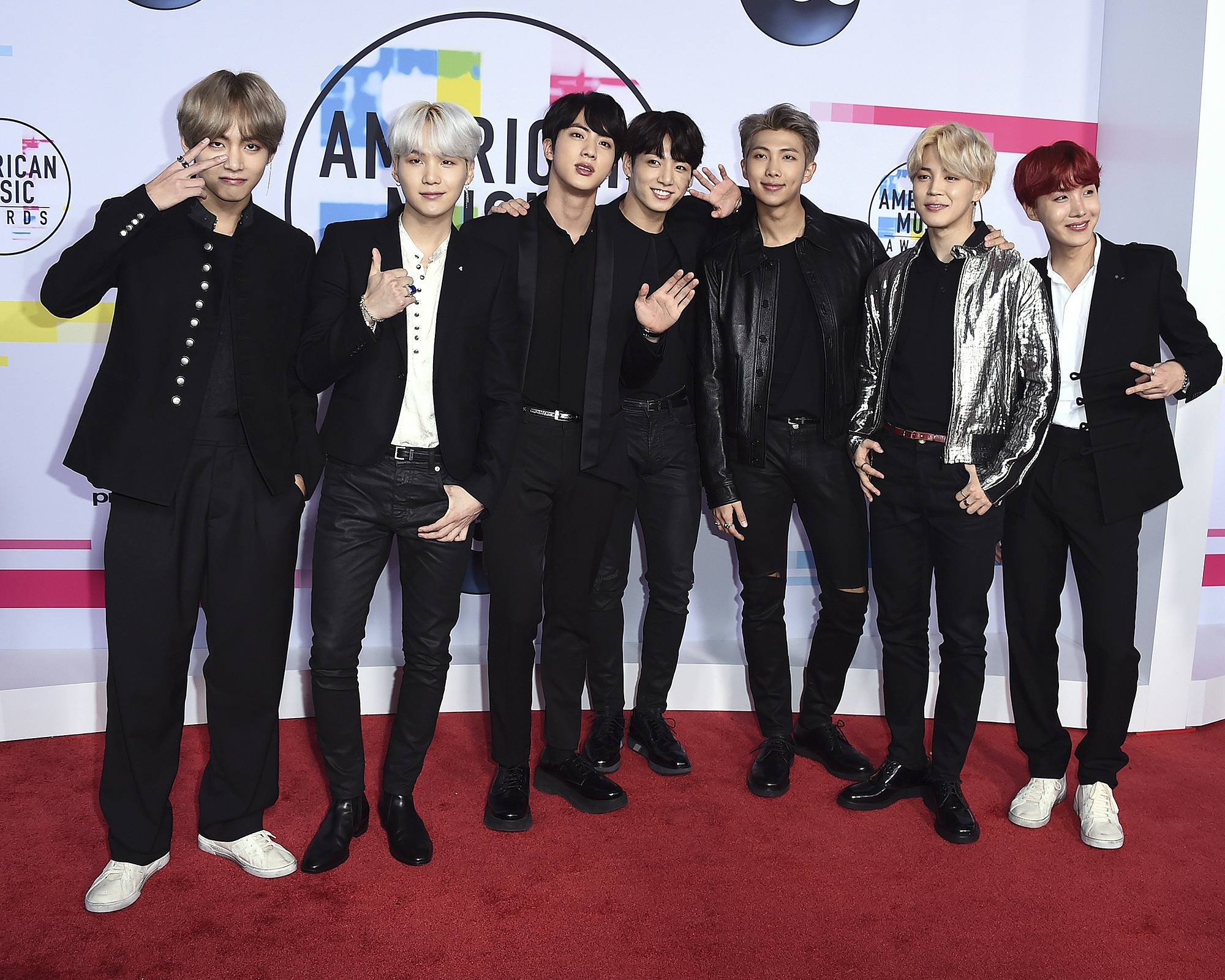 Nhom nhac xuat sac nhat Kpop anh 2