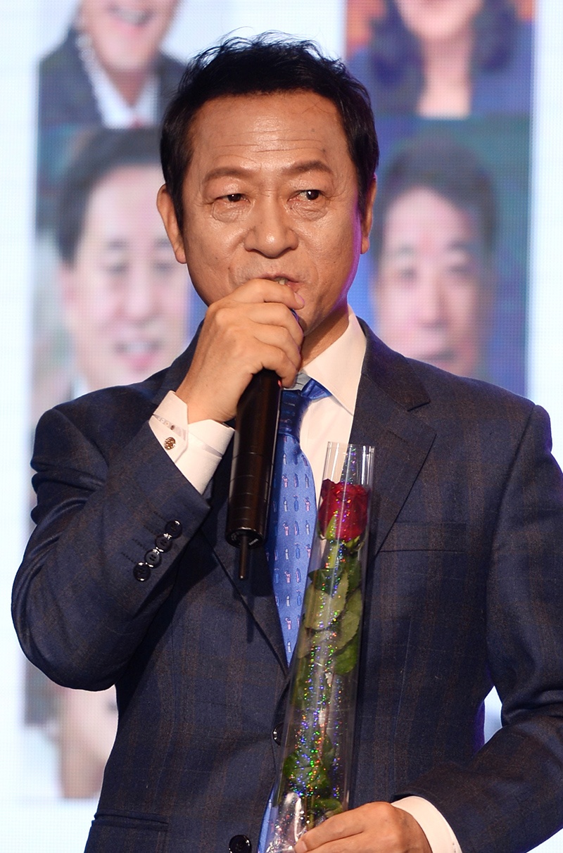 Choi Il Hwa quay roi tinh duc anh 8