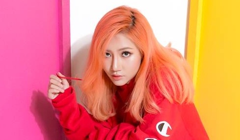 Orange dan nhan 16+ cho MV 'Nguoi la oi' phien ban khong Karik hinh anh