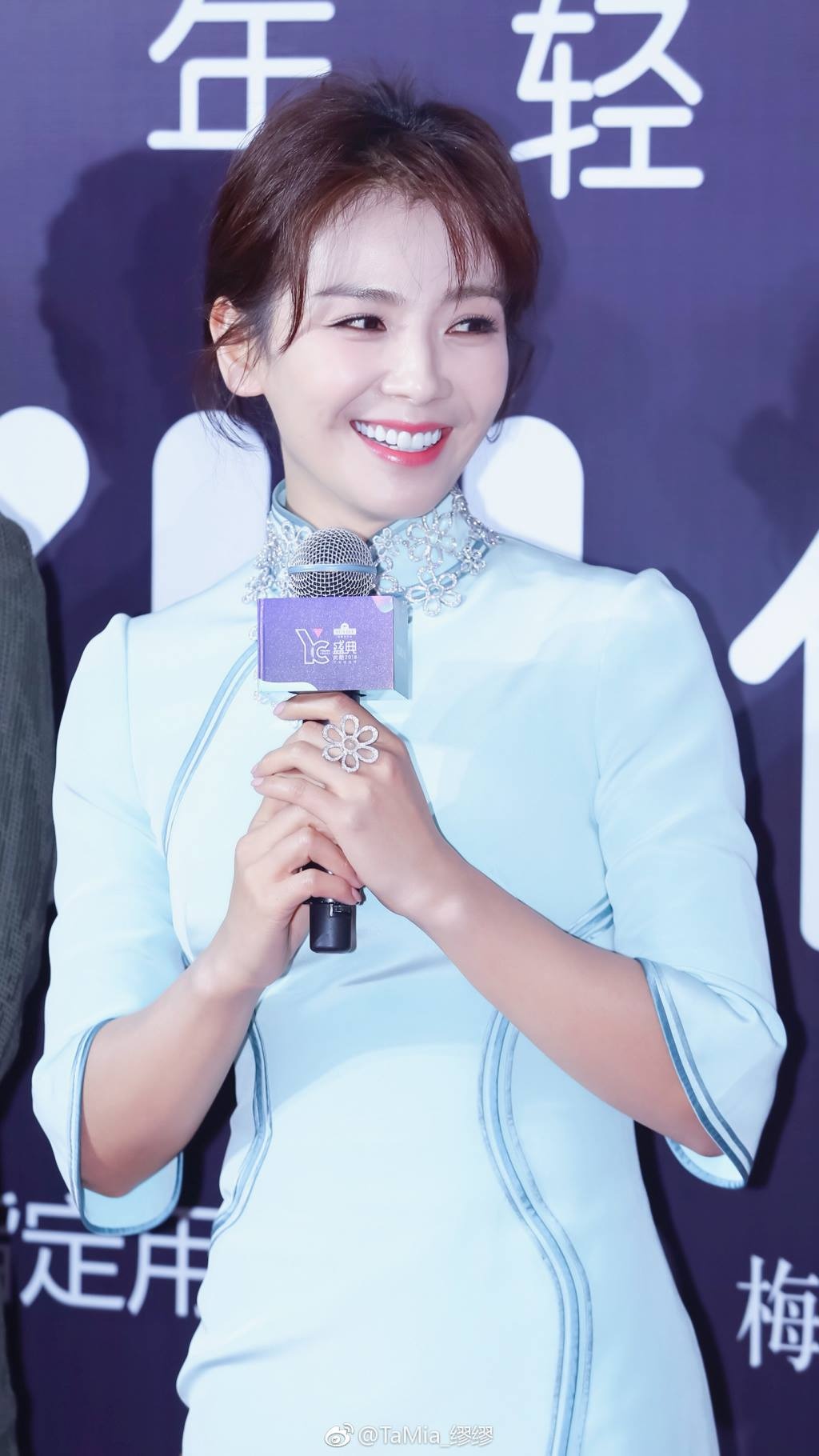 dich le nhiet ba lan at chau dong vu anh 4