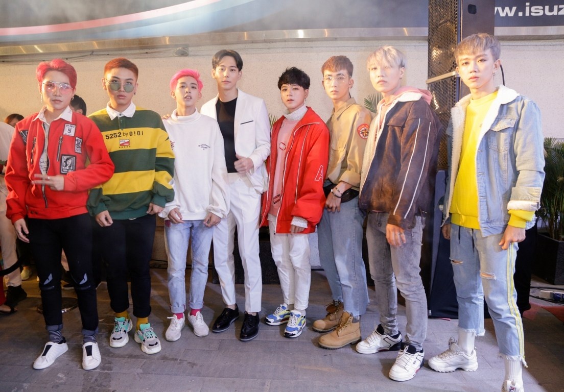 Nhom nhac giong sao han anh 1