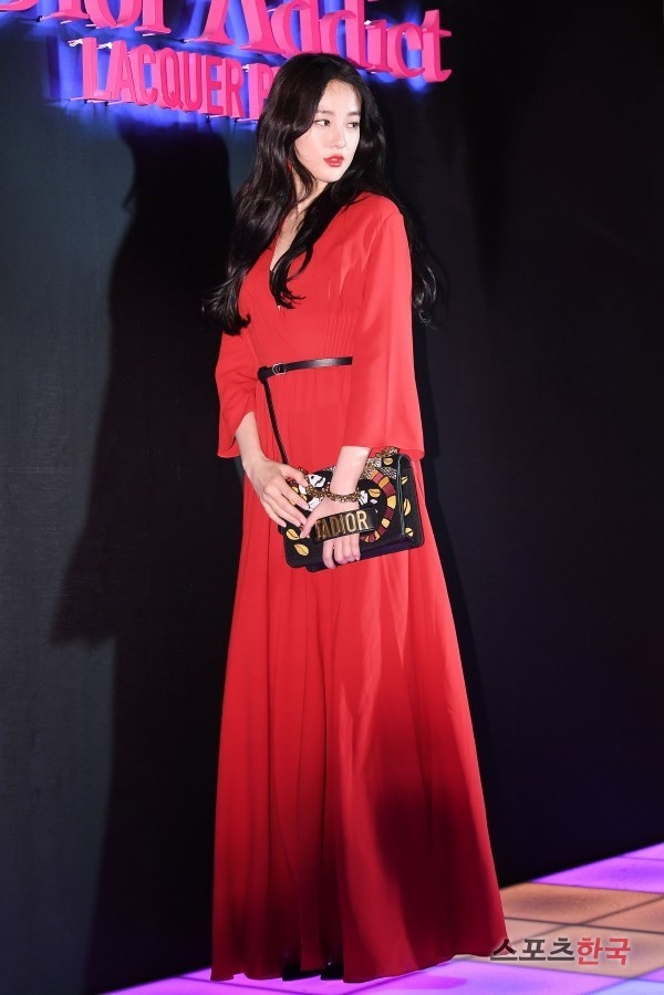 Ban gai G-Dragon xinh dep trong su kien anh 2