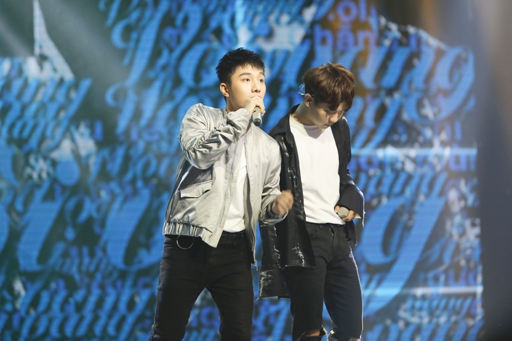 Giong Son Tung M-TP, Juun Dang Dung duoc khen ngoi o Sing My Song hinh anh