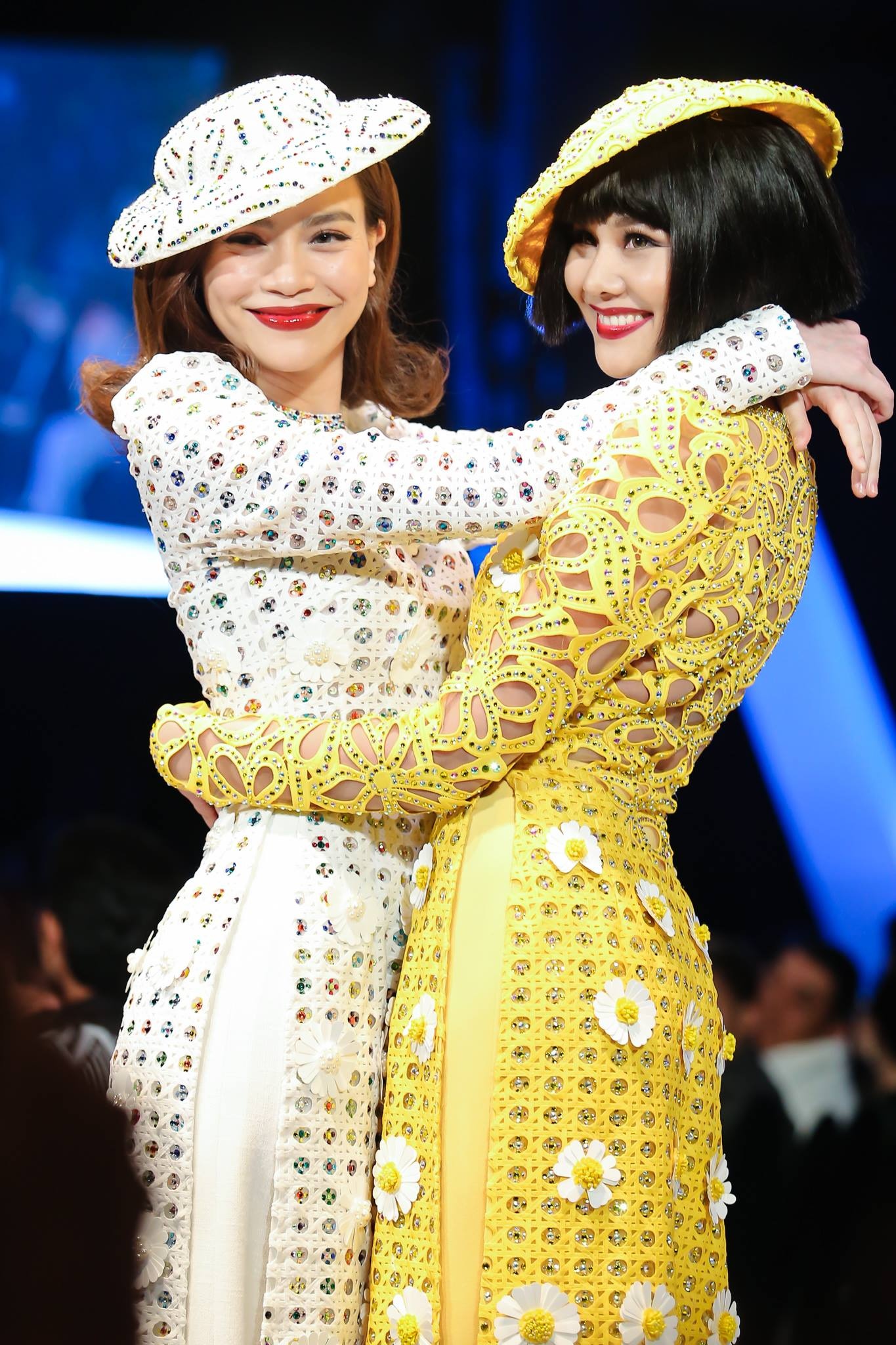 thảm đỏ tuần lễ thời trang ảnh 2 tham do tuan le thoi trang anh 2