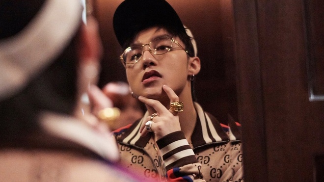 Vpop thang 5: Son Tung tro lai 'lat do' nghe si underground? hinh anh