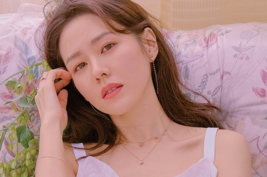 Son Ye Jin xinh dep nhu nu than bat chap do tuoi U40 hinh anh