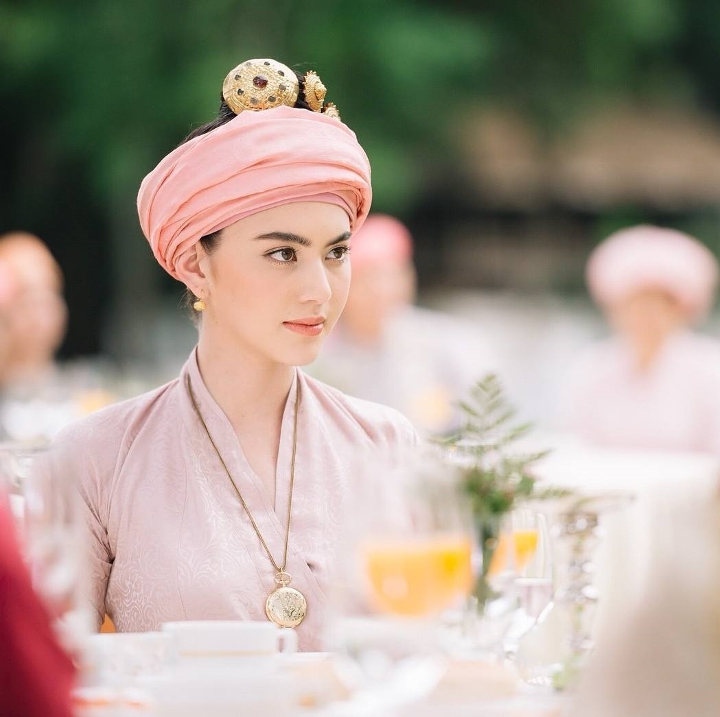 vai dien cua Mai Davika anh 7