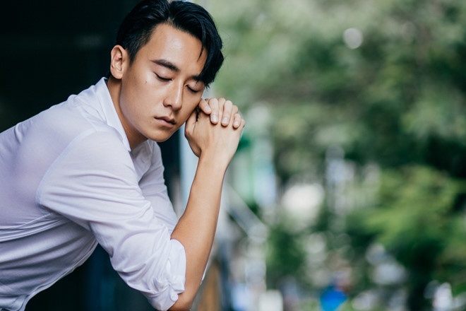 Ngoai hinh Rocker Nguyen anh 3