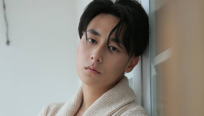 Gia dinh Rocker Nguyen len tieng ve lum xum cua con trai hinh anh