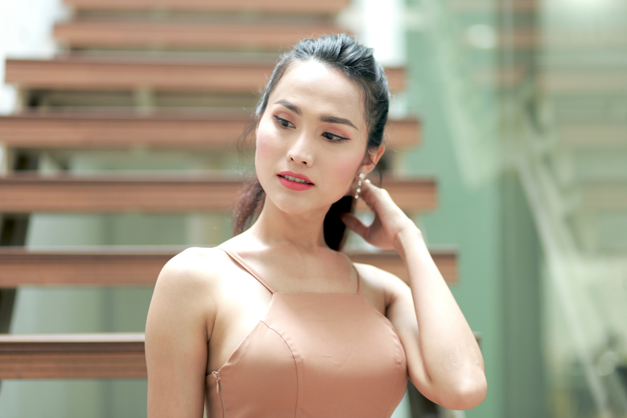 Thi sinh chuyen gioi The Voice: 'Chap nhan anh mat ky thi cua du luan' hinh anh