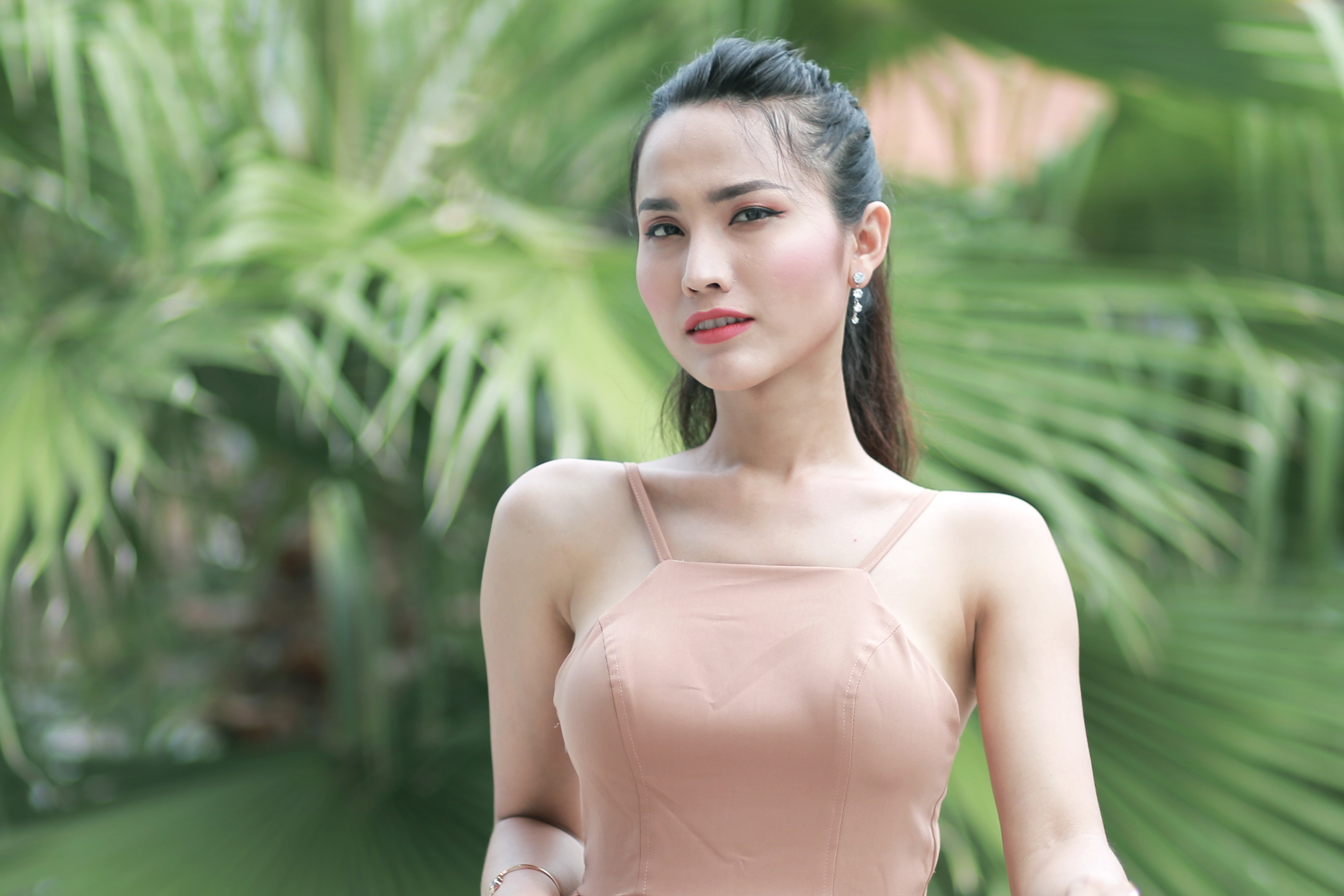 Hoai Sa chia se ve viec khan gia so sanh voi Huong Giang Idol hinh anh