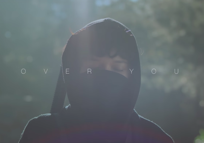 Over You ban teaser - Tien Tien hinh anh