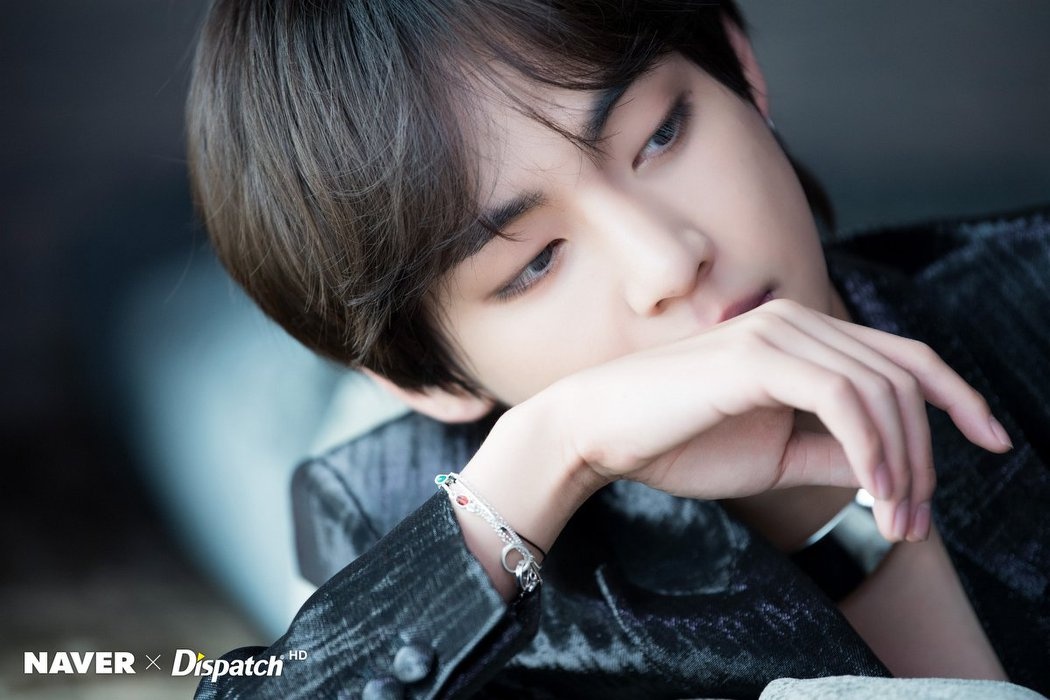 'Ngoi sao dep trai nhat the gioi' gay chu y trong loat hinh moi hinh anh