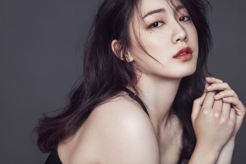 Duoi sao Han ve nuoc: Fan Viet dang tu boi xau hinh anh? hinh anh