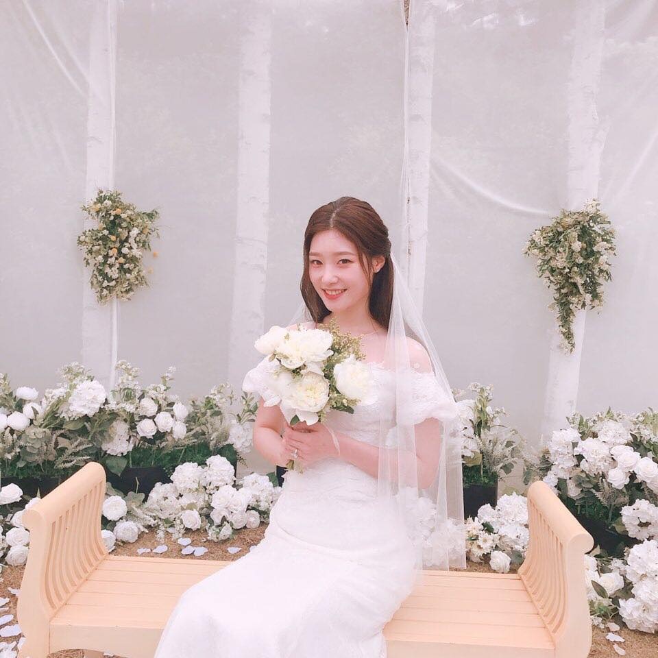 chaeyeon mac vay cuoi anh 5