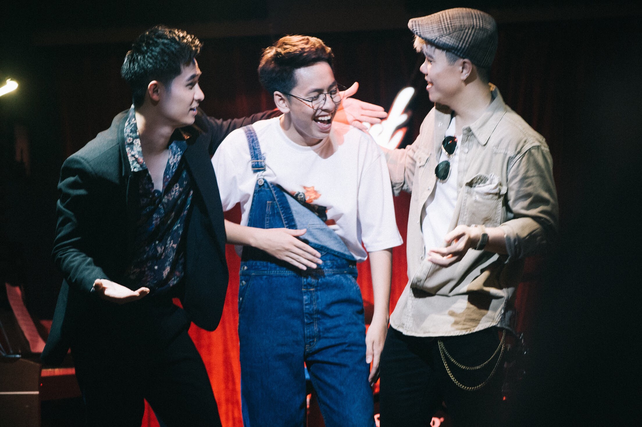 Sau 'Nguoi am phu', Osad 'tha thinh' trong ca khuc moi hinh anh