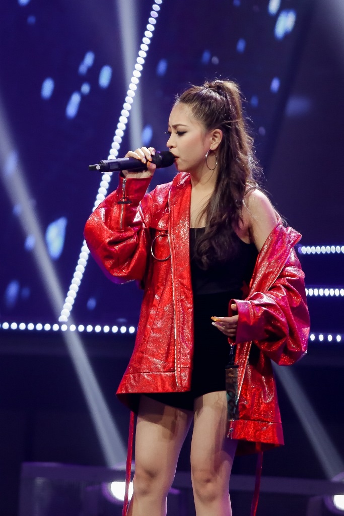 bạn gái quang hải ở the debut ảnh 1 ban gai quang hai o the debut anh 1