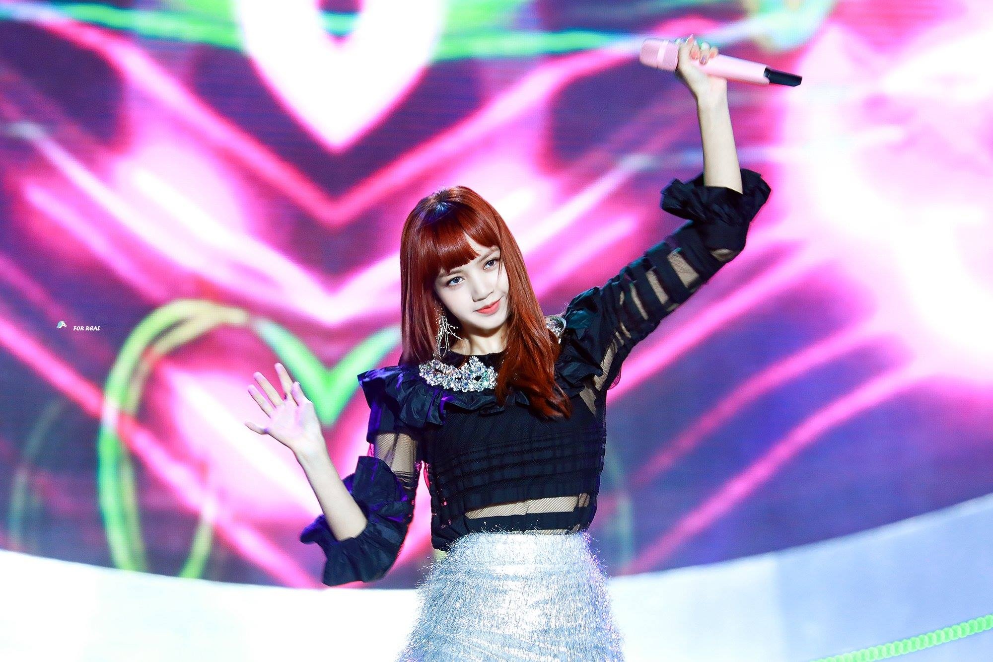 Lisa BlackPink anh 9