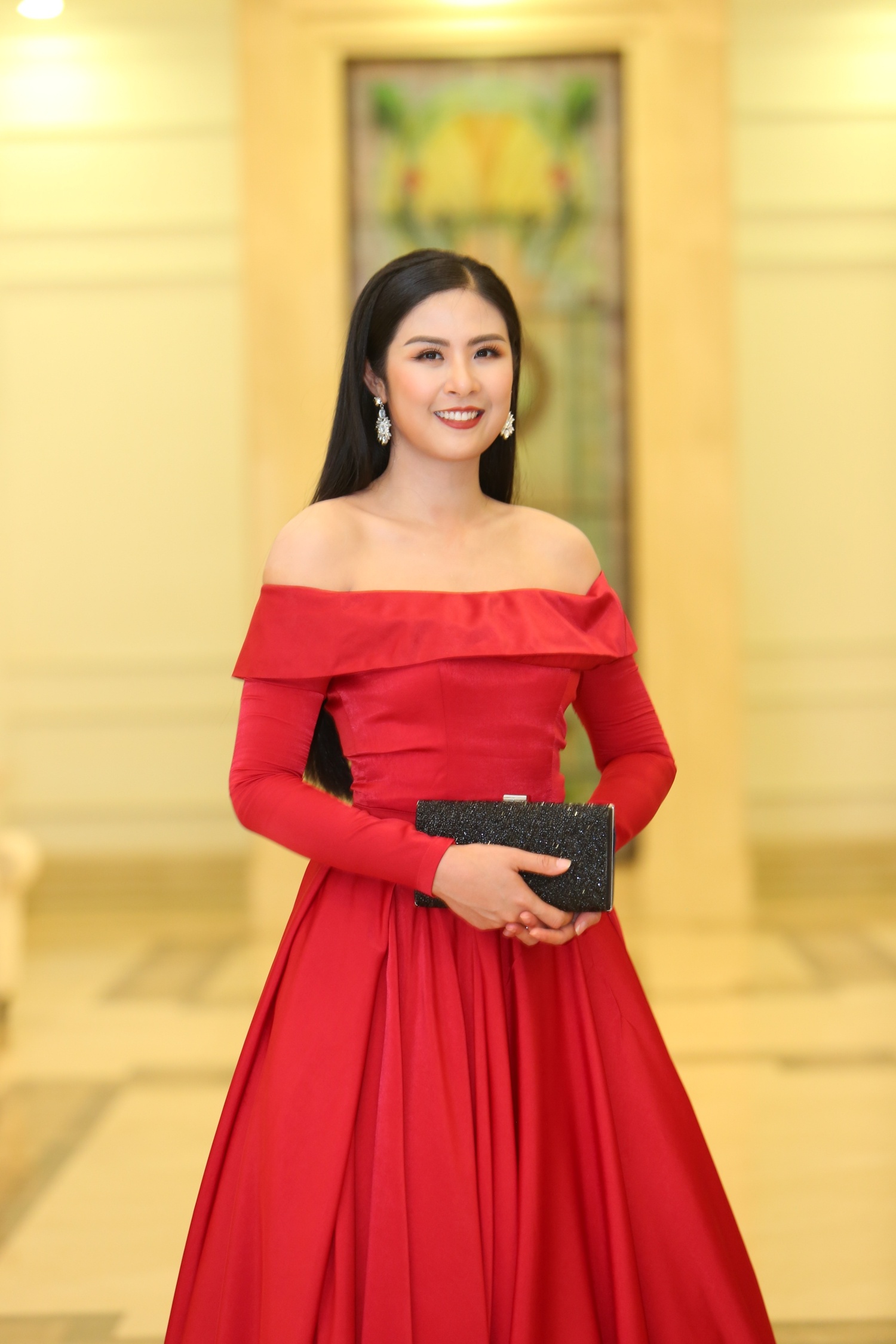 a hau tu Anh truoc ngay cuoi anh 3