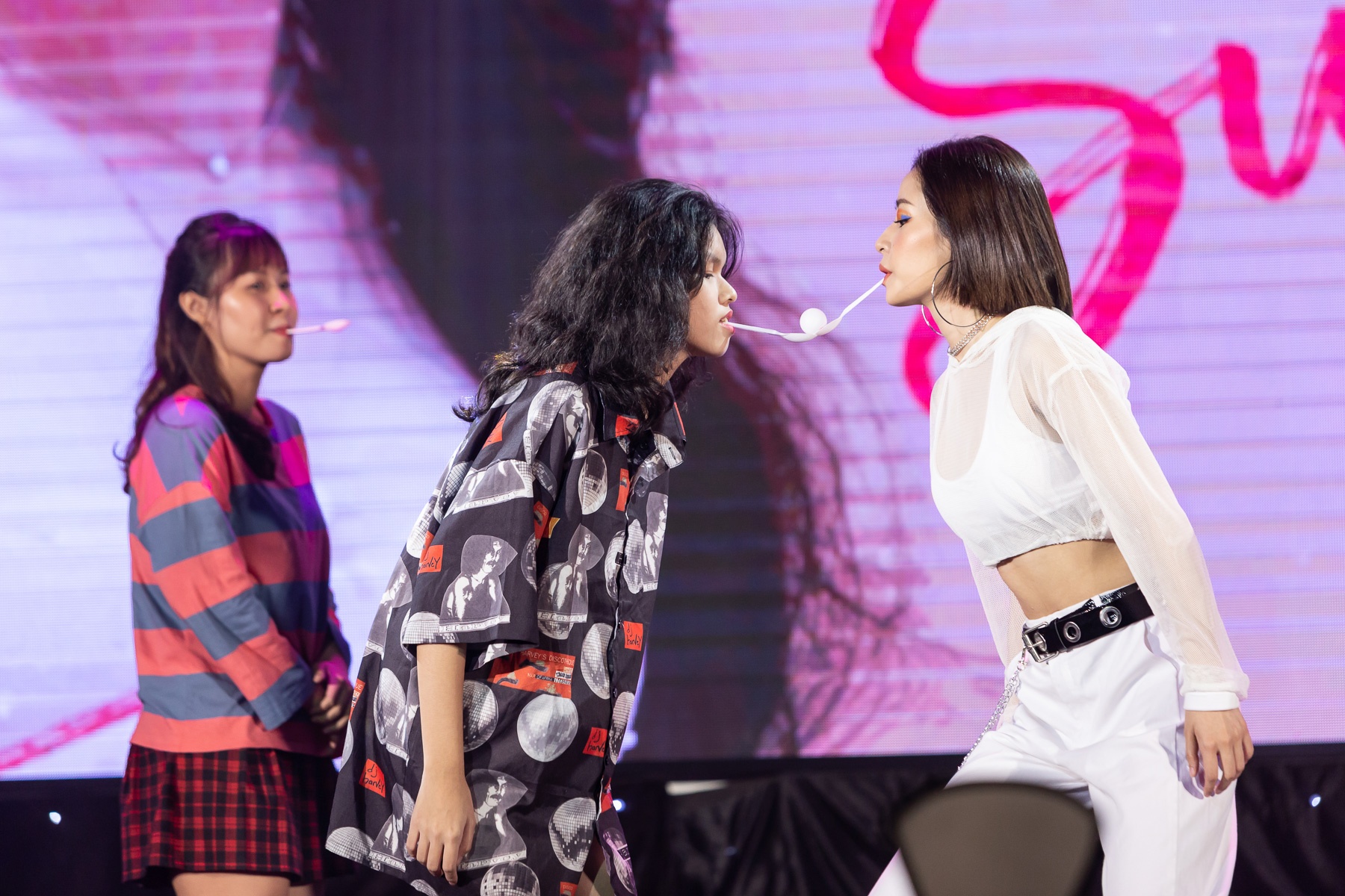 chi pu bat chuoc Nguyet anh 7