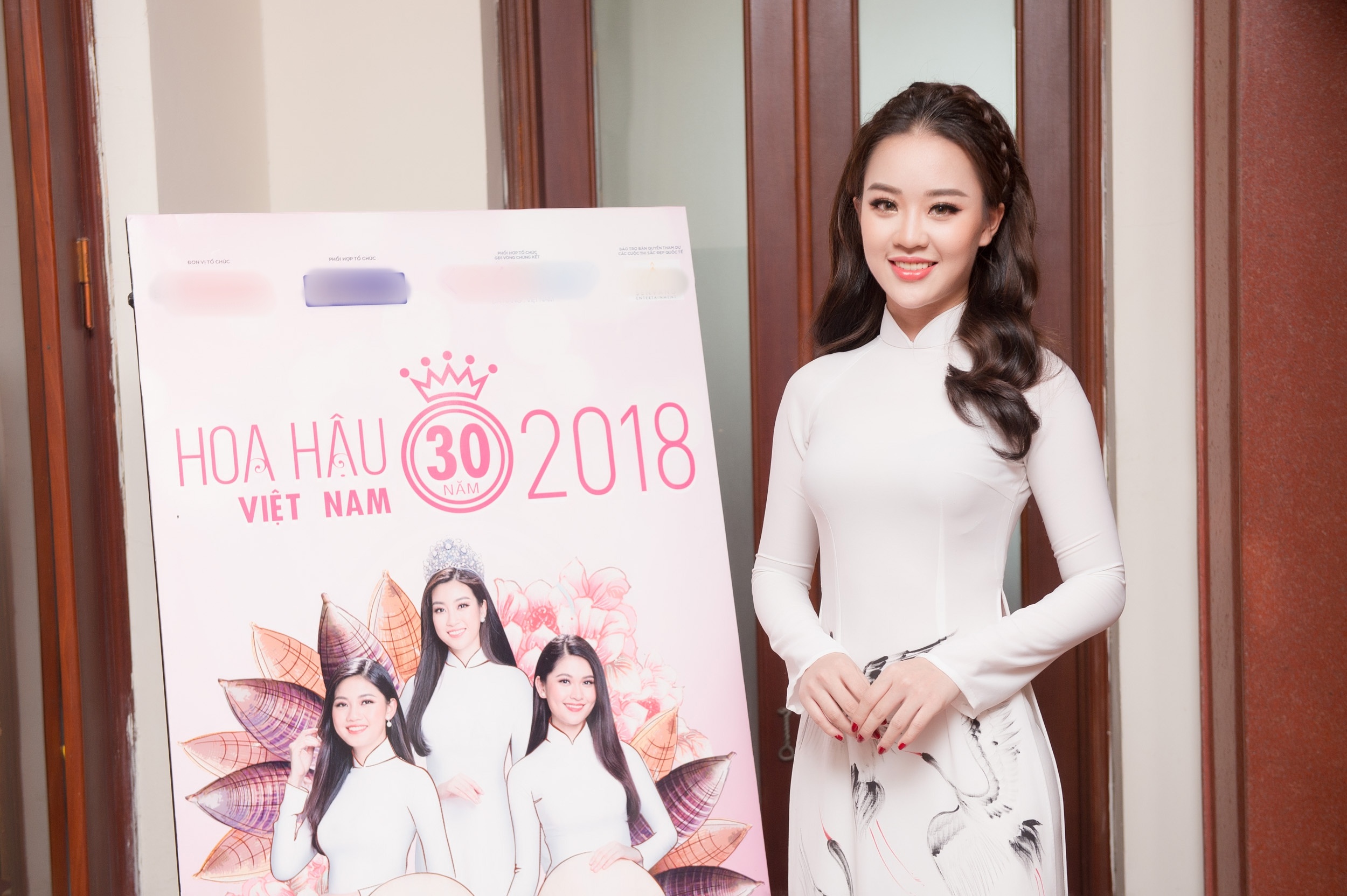 so khao phia bac hoa hau viet nam anh 6