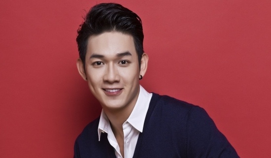 Su nghiep nhat nhoa cua nam chinh 'Hau due mat troi' ban Viet hinh anh