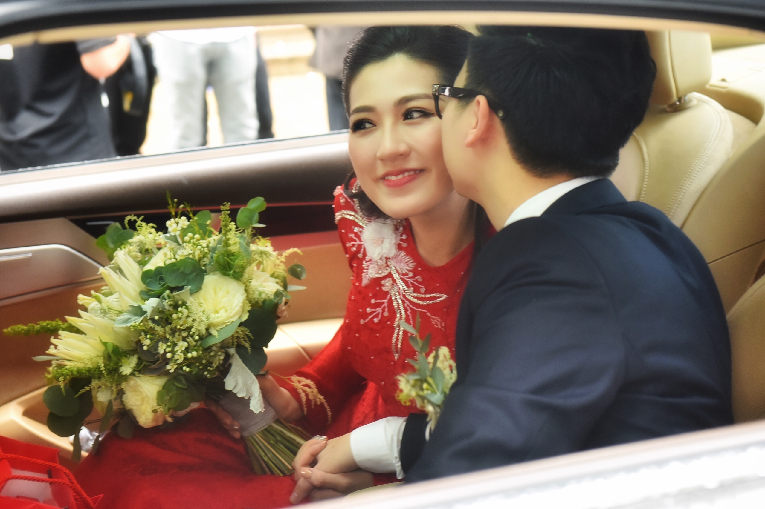 Chong A hau Tu Anh ngot ngao hon vo trong ngay cuoi hinh anh