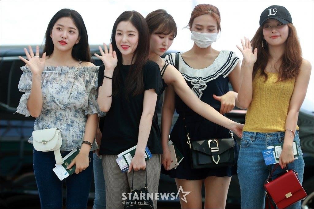 dan sao SM o san bay anh 9