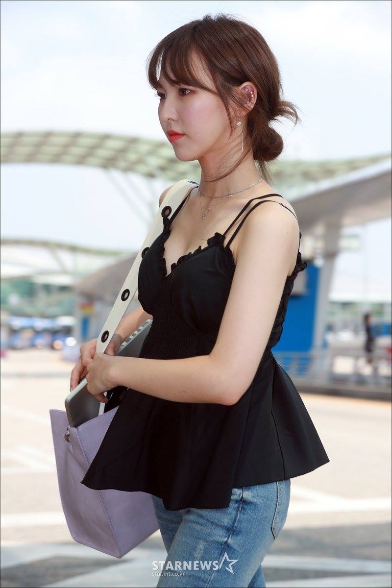 dan sao SM o san bay anh 11